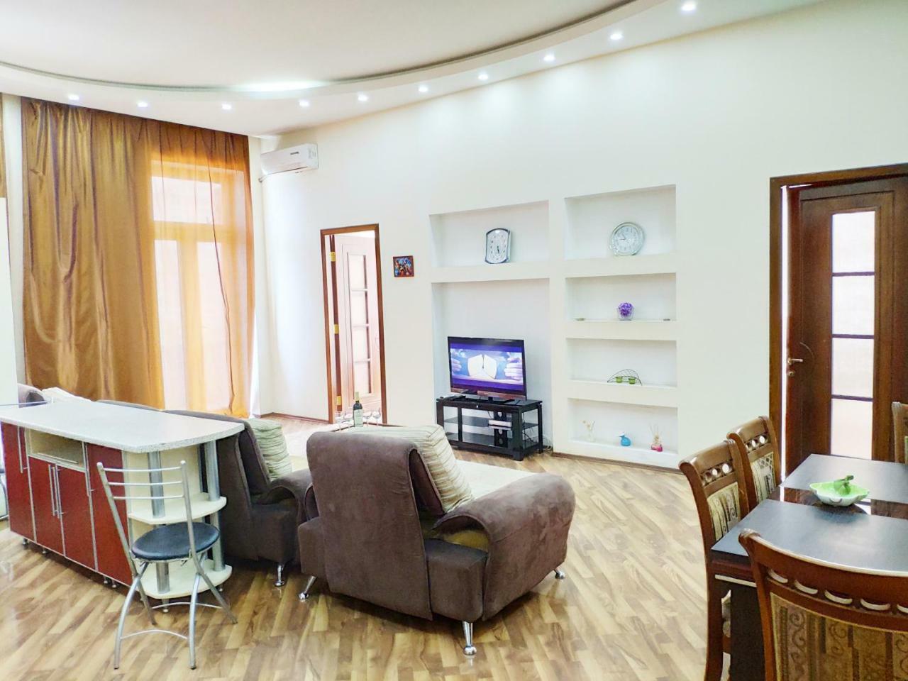 באקו Sahil Apartment מראה חיצוני תמונה